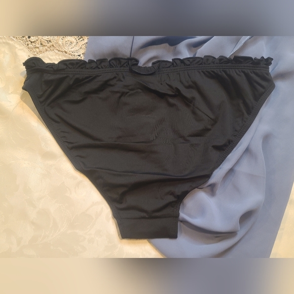 ⭐️ Mainstreet Collection Bikini Ruffle Bottom Only * Read Details - Picture 6 of 9